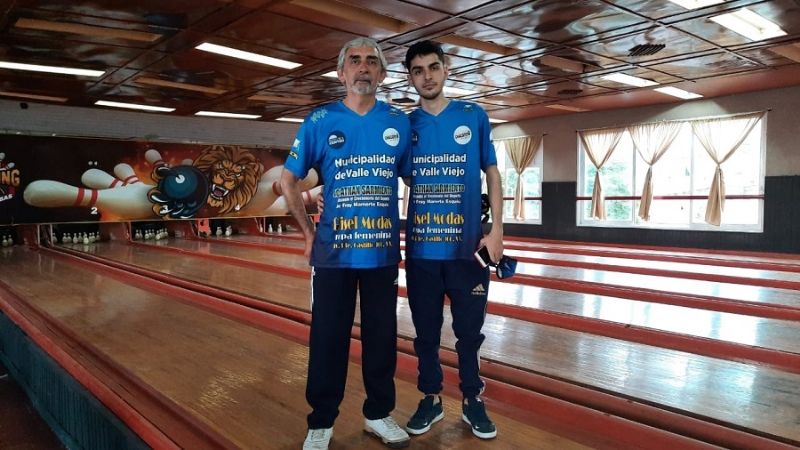 Herrera y Machado, bicampeones en el bowling de Villa Cubas