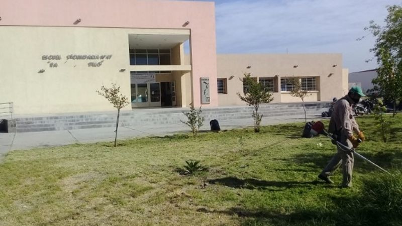 Mantenimiento edilicio trabaja en escuelas, jardines e institutos