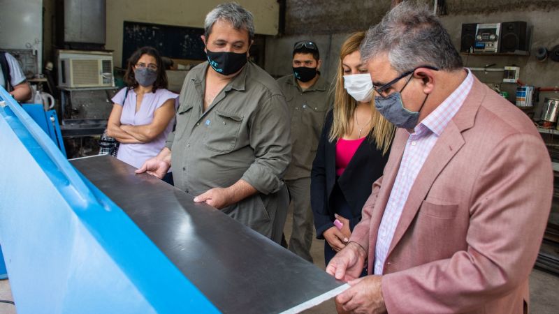 Más de 250 mil plantines de tomates se entregarán a productores