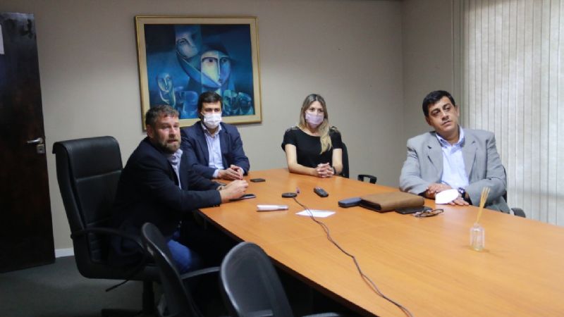 Más de 800 docentes iniciaron la capacitación en seguridad vial