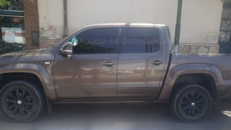 Secuestran una camioneta "melliza"