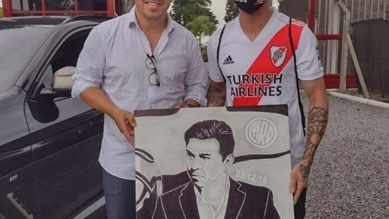 Desde Catamarca a las manos de Gallardo