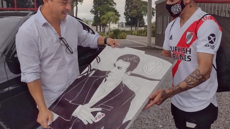 Desde Catamarca a las manos de Gallardo