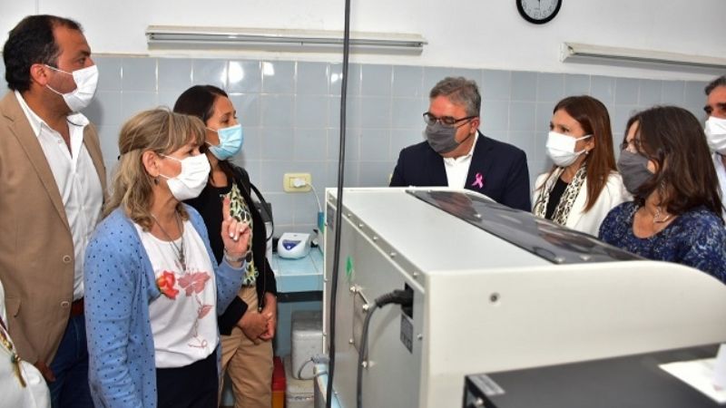 Jalil entregó viviendas e inauguró obras en el Hospital “Luis A. Vargas”