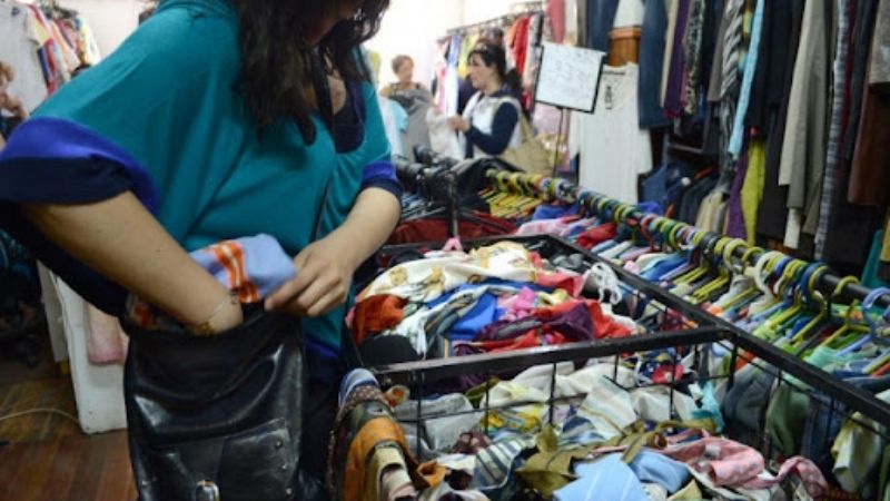 Detenida por robar prendas de vestir