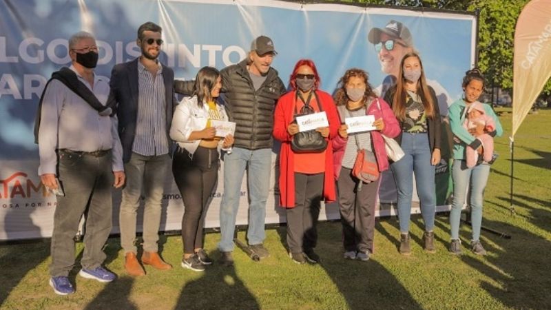 Fiesta catamarqueña con Facundo Arana en Palermo