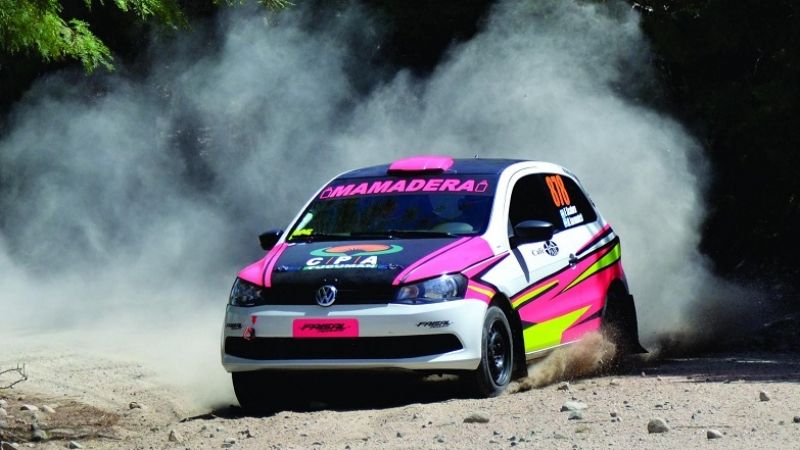 Juan Carlos Sánchez/Horacio Luna van ganando en Andalgalá