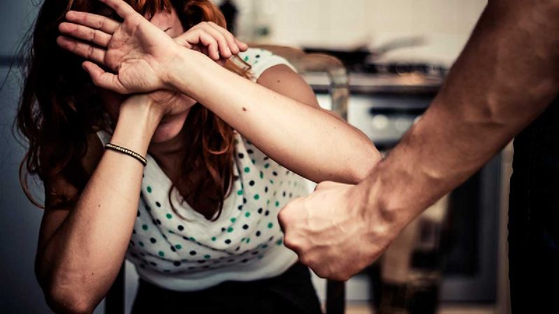 Adolescente agredió y amenazó de muerte a su madre