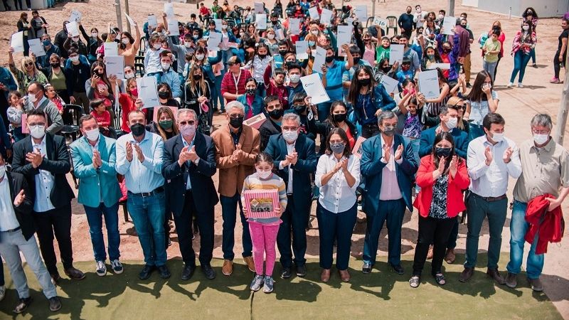 Jalil y Corpacci inauguraron una nueva escuela