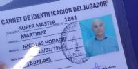 EL CARNET OFICIAL de Nicolás Horacio Molina, con futbolista veterano, de la categoría Súper Máster.