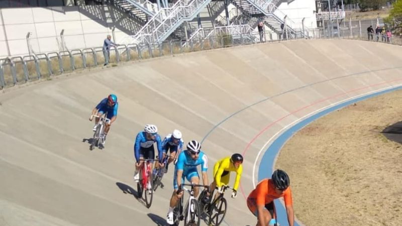 Brenda Gómez y Javier Lencina en el Nacional de pista