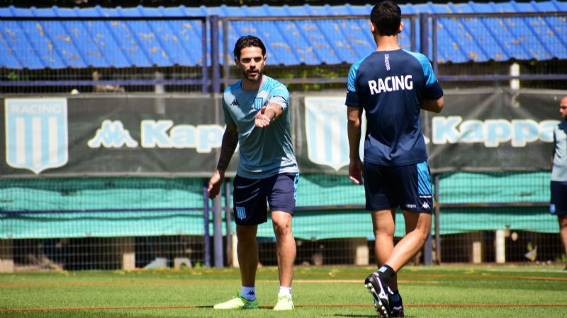 Fernando Gago fue presentado y ya trabaja en Racing