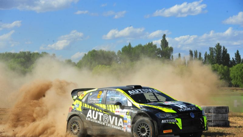 Cancio larga adelante en la “Vuelta de la Manzana”