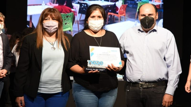 Entrega de certificados del curso de Desarrollo Web