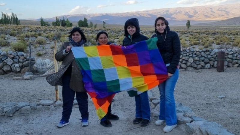Mujeres de comunidades originarias incluidas en el programa Acompañar