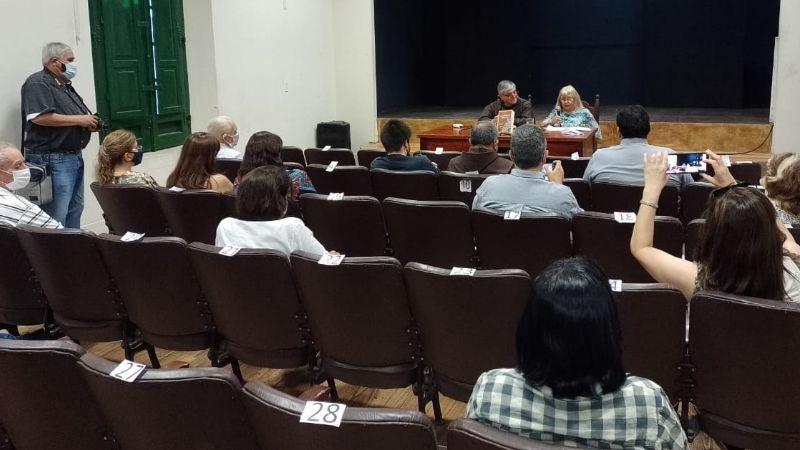 Presentaron el libro “Beato Mamerto Esquiú, un catamarqueño a los altares”