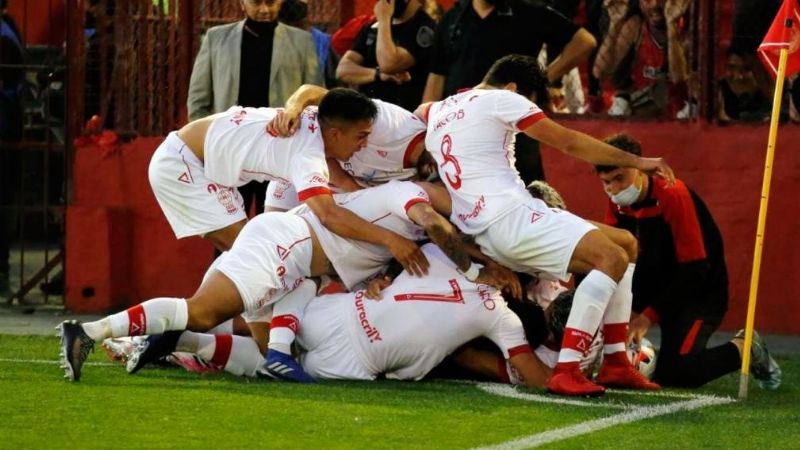 Vélez ganó y le sacó el 3er. puesto a Boca; el cásico del “Globo”