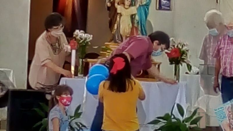 La imagen de la Sagrada Familia visitó la comunidad del barrio Achachay