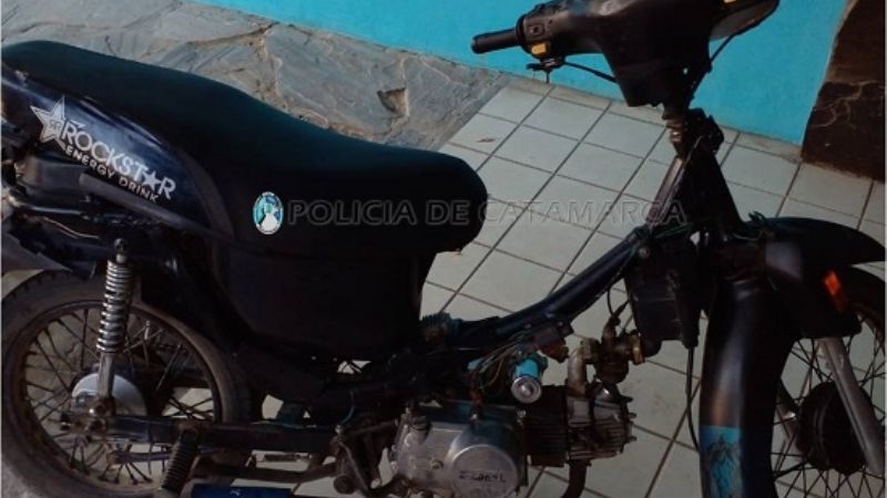 Secuestran moto en Los Altos