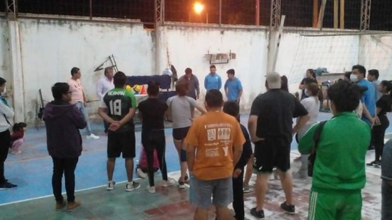 Escuela de Voley Municipal recibió materiales