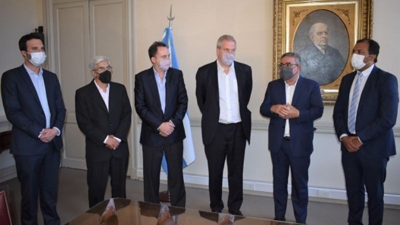 Nación construirá tres escuelas técnicas en Tinogasta, Belén y Santa María