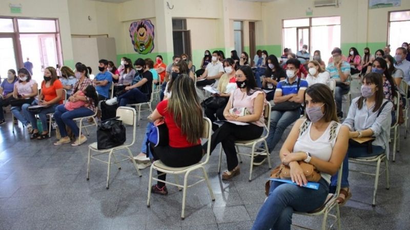 Se cubrieron 55 espacios curriculares en la Asamblea Cabecera Cero de Secundaria