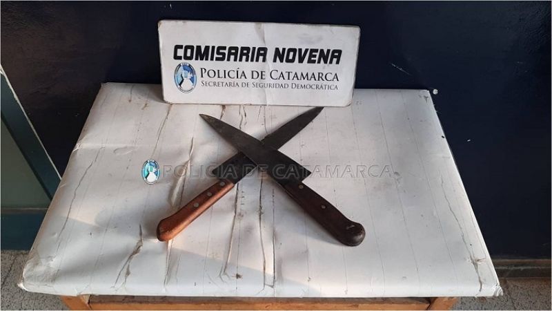 Quiso apuñalar a su padre