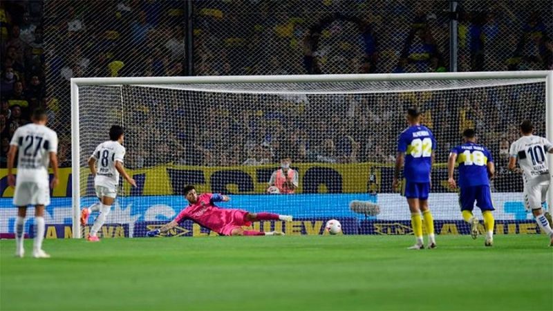 Gimnasia le dio otro golpe a Boca; Talleres ganó y es escolta