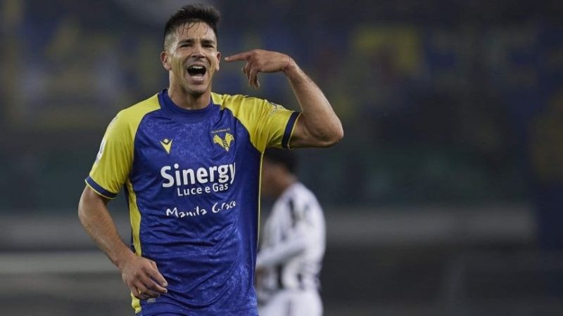 Verona venció a Juventus con “doblete “de Gio Simeone