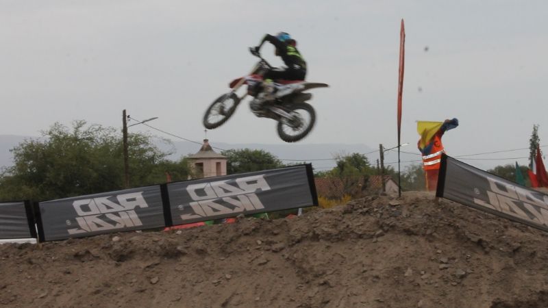 El motocross del país volvió a “sonar” en el “Campanas"