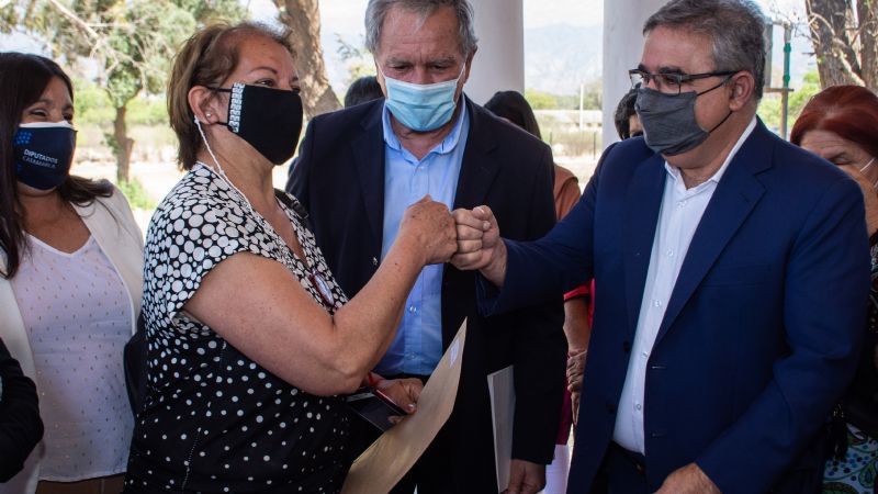 Entregaron jubilaciones por tareas de cuidado a mujeres del interior