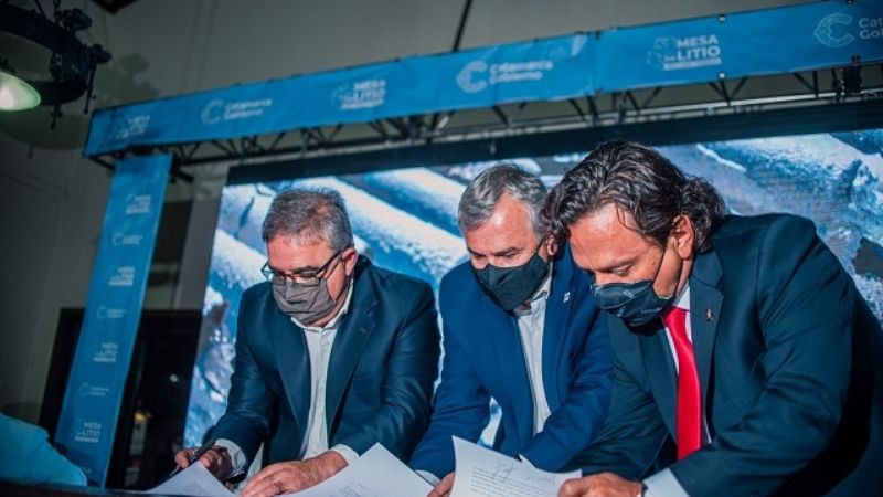 Catamarca, Salta y Jujuy firmaron Tratado para la creación de la Región Minera del Litio