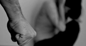 Condenan a prisión efectiva a un hombre por agresiones y amenazas