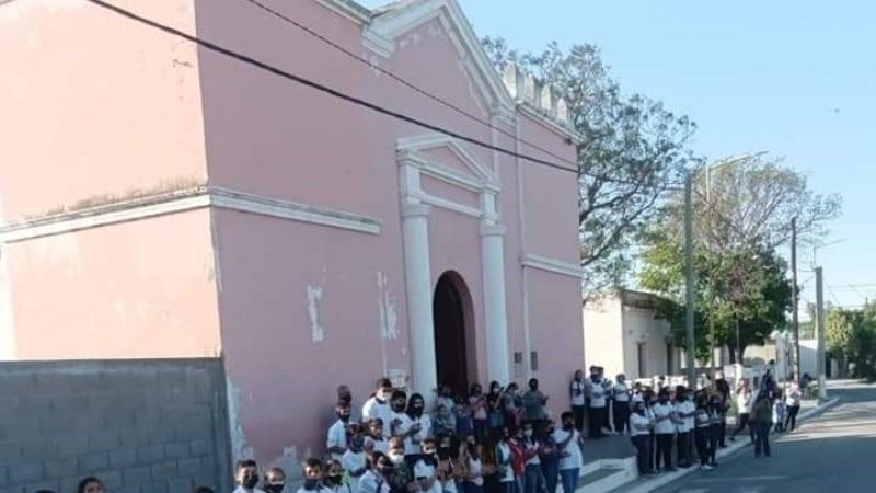 La parroquia Virgen de Luján vivió la visita de las reliquias del Beato Esquiú