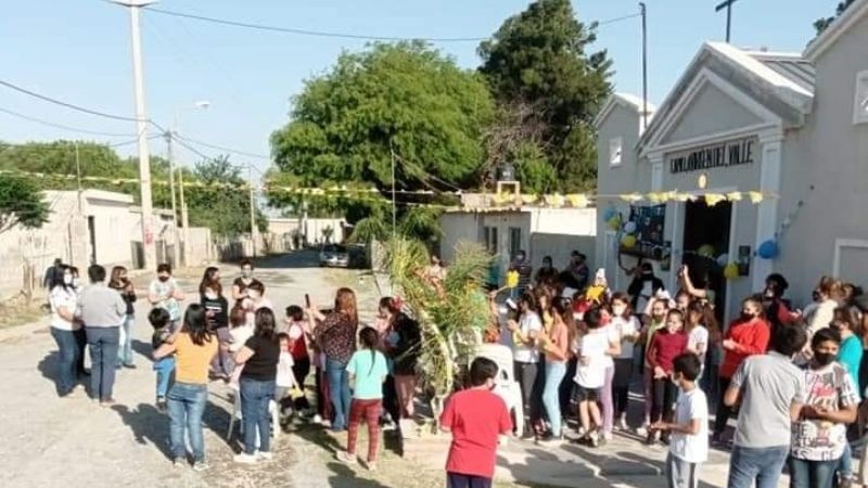 La parroquia Virgen de Luján vivió la visita de las reliquias del Beato Esquiú