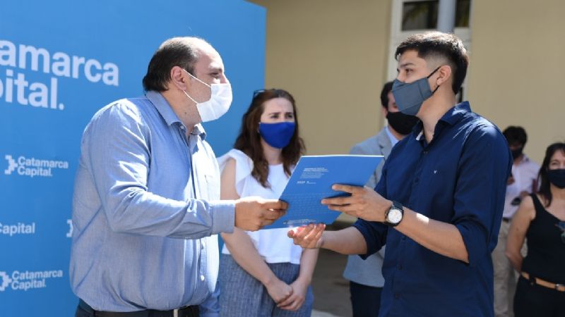 Capital certificó a los primeros 71 emprendedores