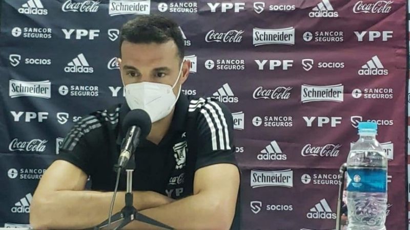 Scaloni explicó las ausencias y los cambios ante Paraguay