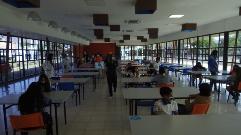 Alumnos visitaron al Comedor Universitario