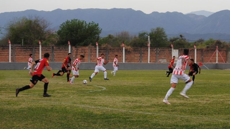 Las Chacras juega en el “Prevedello” y Banda de Varela