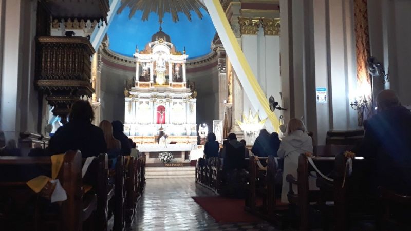 Celebran de la Solemnidad de todos los Santos en la Catedral