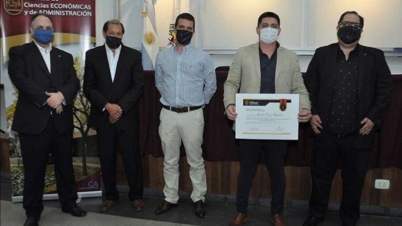 Contadores premiados en las Jornadas de Tributación