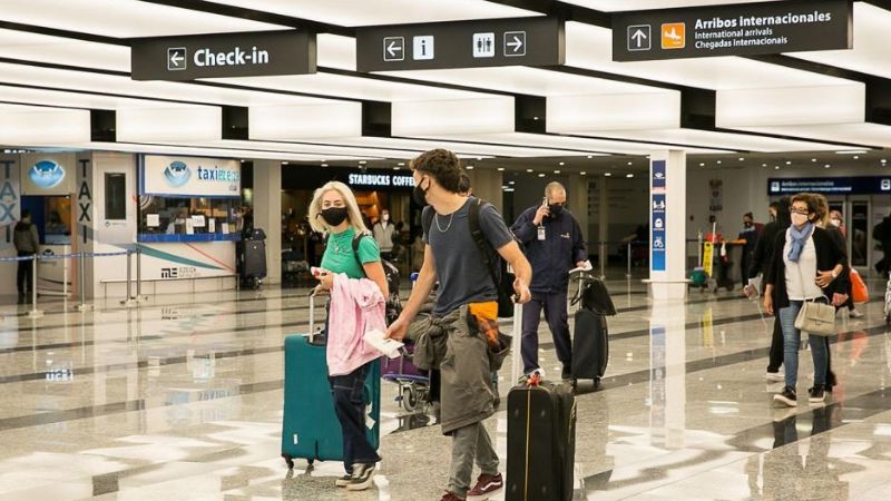 Comenzó a regir la nueva normativa para el ingreso de pasajeros desde el exterior