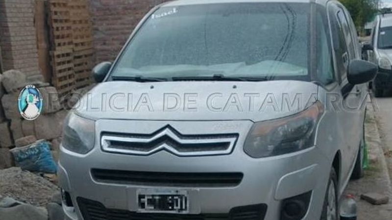 Desbaratan banda que robaba celulares de alta gama