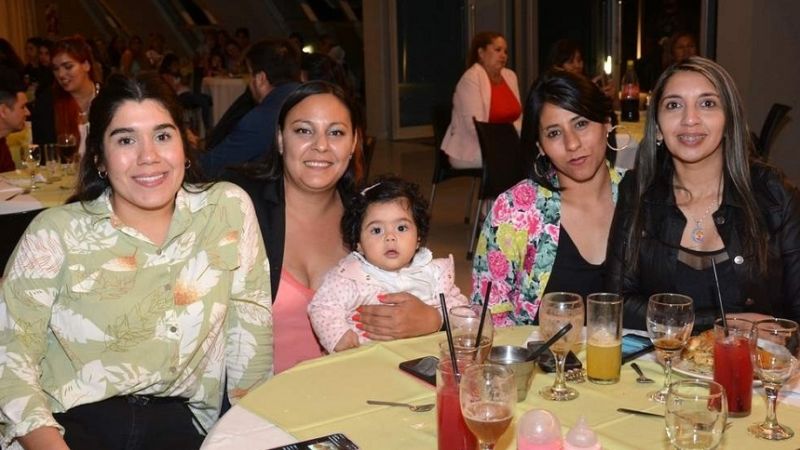 “Los gastronómicos tienen los sueldos más altos del polo minero”