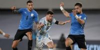 MESSI, capitán y estandarte de la Argentina, estará de entrada ante Uruguay.