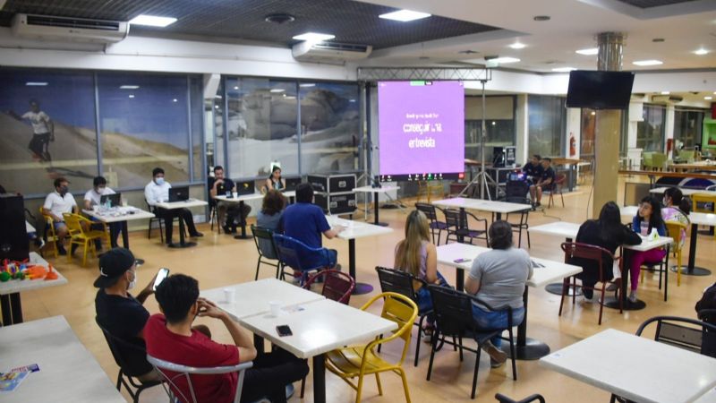 Gran convocatoria en el taller de Microsoft en Catamarca