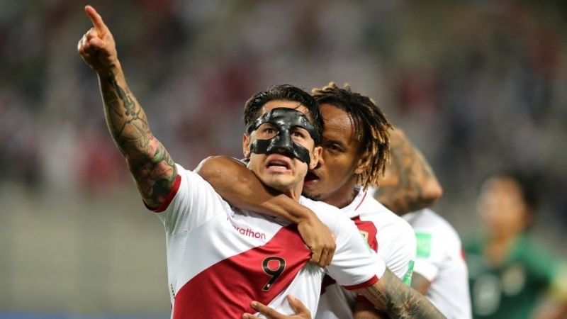 Perú goleó a Bolivia y se ilusiona con el repechaje para Qatar