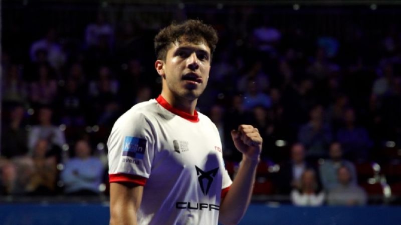 Tapia tomó revancha de Bela y ahora va ante los Nro. 1 del Mundo