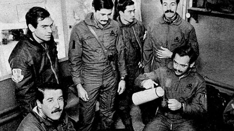 Combatió en Malvinas y se retira en Aerolíneas Argentinas después de volar 47 años