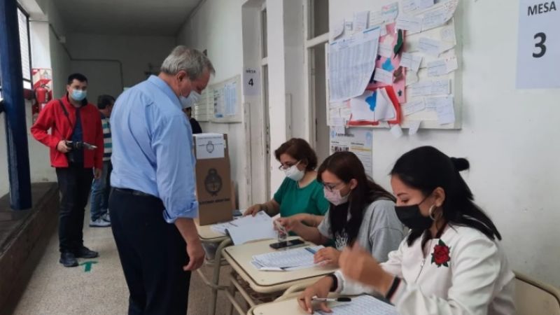 Dusso pidió que cada elector exprese su idea en las urnas